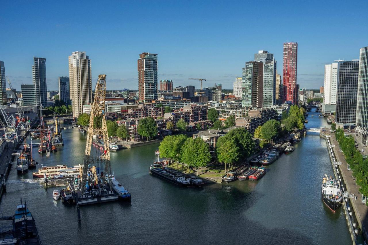 De Coaster & Aquarium Ponton Hotel Rotterdam Exterior photo